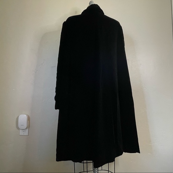 GENESIO Black VELVET coat SZ Medium - Picture 3 of 9